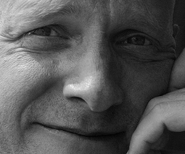 Simon Sternfeld, Schriftsteller aus Berlin und Graz